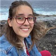 Estudiante de magisterio imparte clases de Física a alumnos de 2º de bachillerato